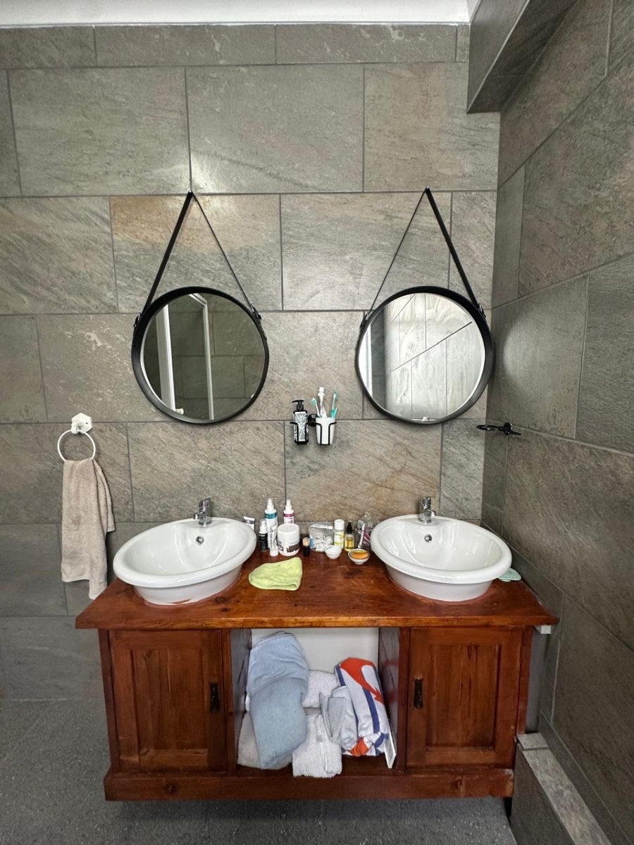 3 Bedroom Property for Sale in Van Ryneveld Western Cape
